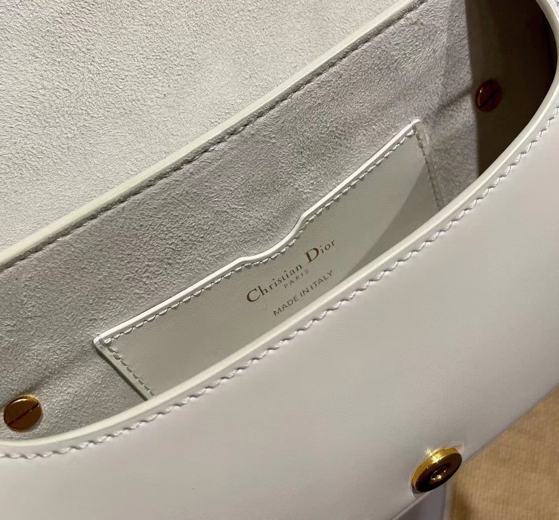 Dior Bobby East-West Bag In White Box Calfskin 412