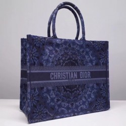 Dior Book Tote Bag In Blue KaleiDiorscopic Canvas 153