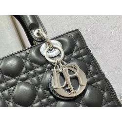 Dior Medium Lady Dior Bag In Noir Cannage Lambskin 930