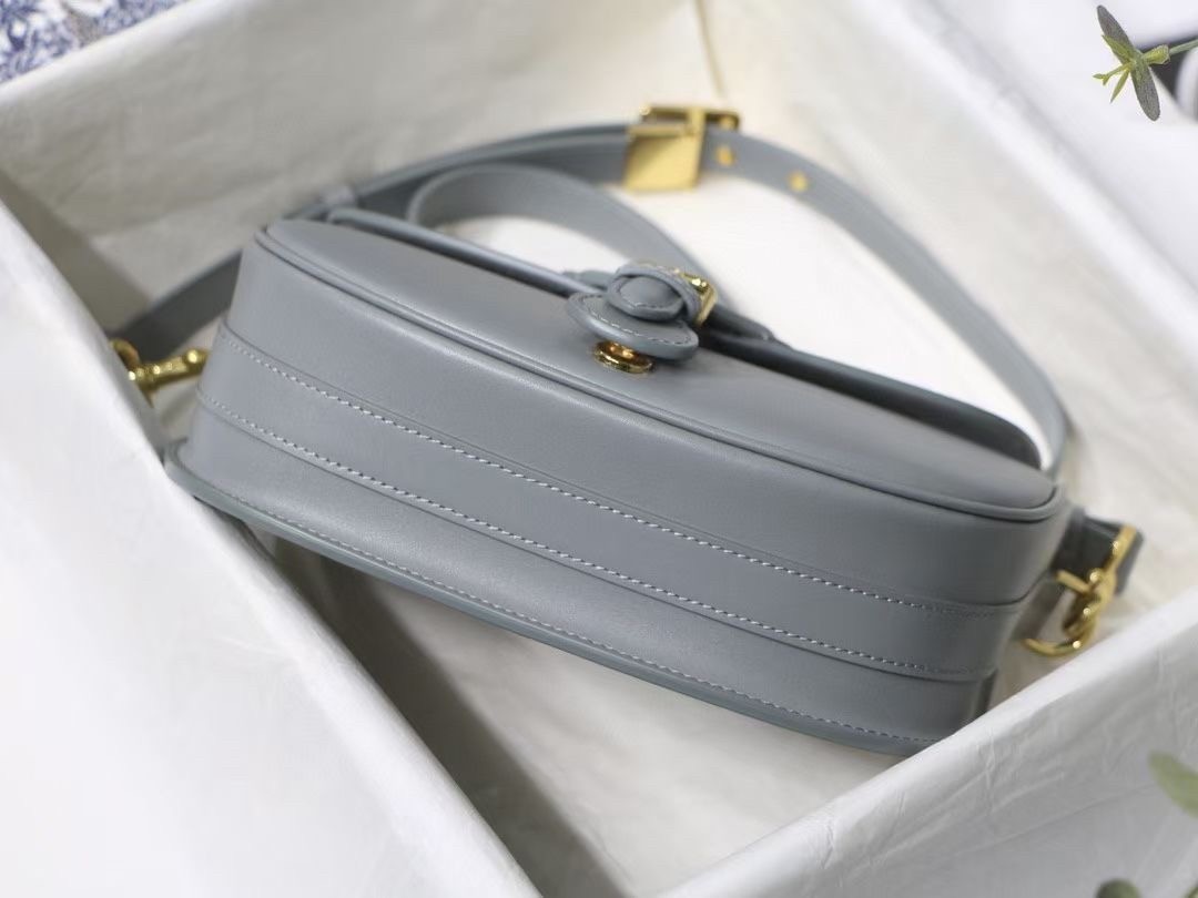 Dior Medium Bobby Bag In Grey Calfskin 541