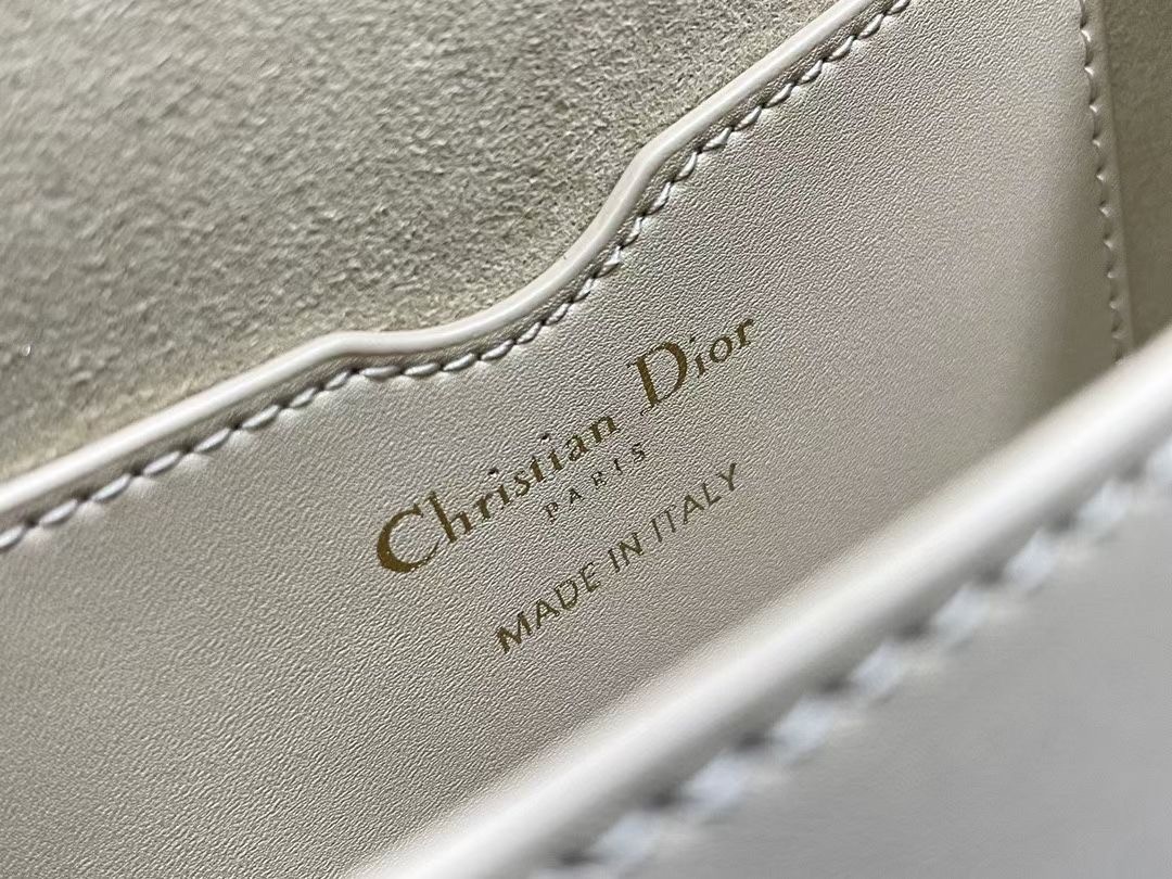 Dior Bobby East-West Bag In Beige Box Calfskin 715