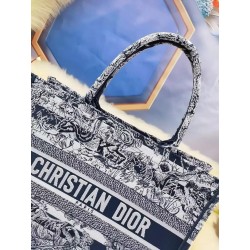 Dior Medium Book Tote Bag In Blue Toile de Jouy Stripes Embroidery 904