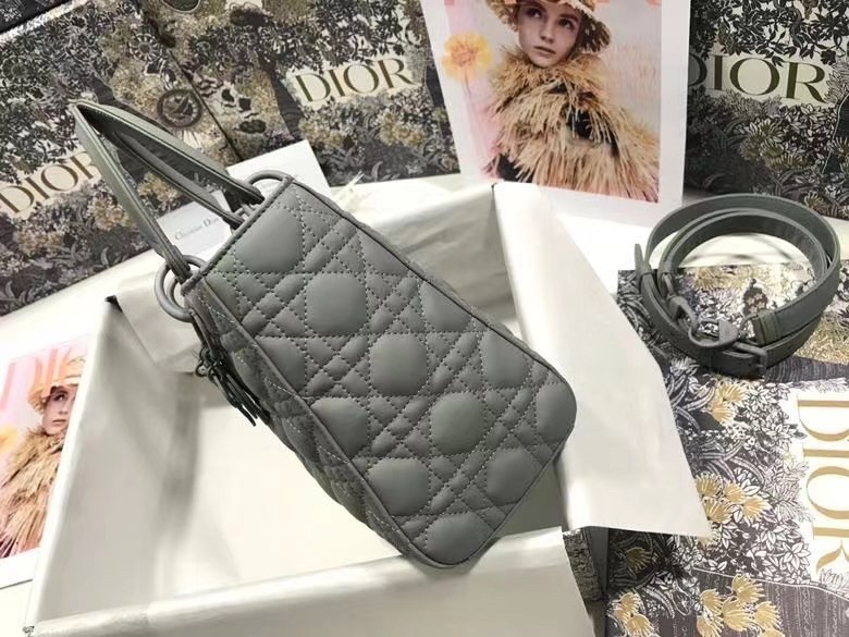 Dior Medium Lady Dior Bag In Grey Ultramatte Calfskin 962