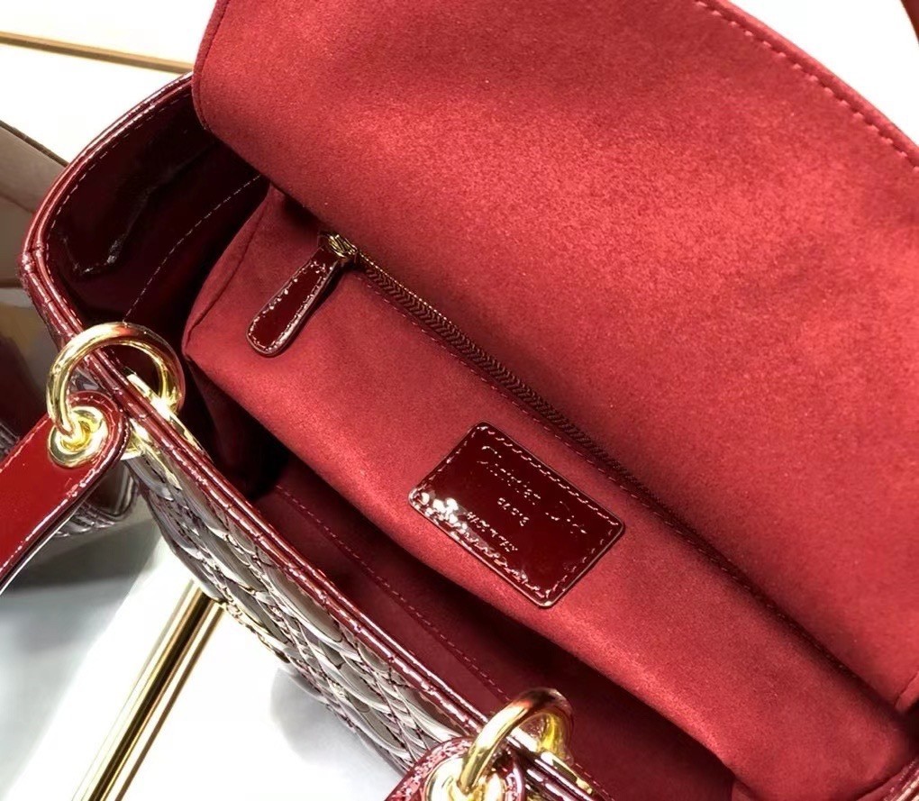 Dior Medium Lady Dior Bag In Red Patent Cannage Calfskin 213