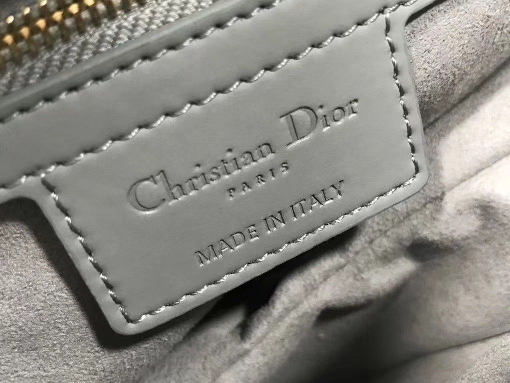 Dior Saddle Bag In Grey Ultramatte Calfskin 226