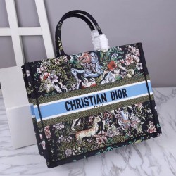 Dior Large Book Tote In Blue D-Constellation Embroidery  248