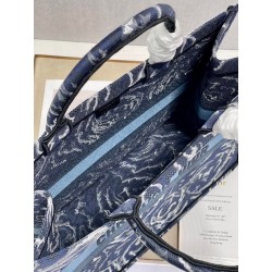 Dior Large Book Tote In Blue Dior Roses Embroidery 007