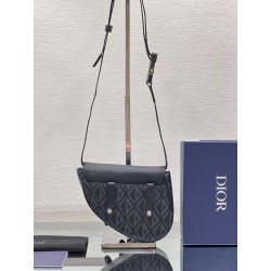 Dior Men's Mini Saddle Bag In Black CD Diamond Canvas 831