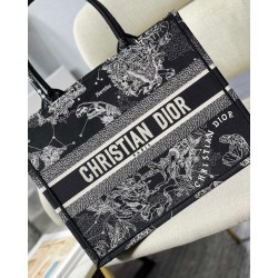 Dior Medium Book Tote Bag In Black Toile de Jouy Zodiac Embroidery 589