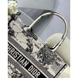 Dior Medium Book Tote Bag In White Toile de Jouy Zodiac Embroidery 627