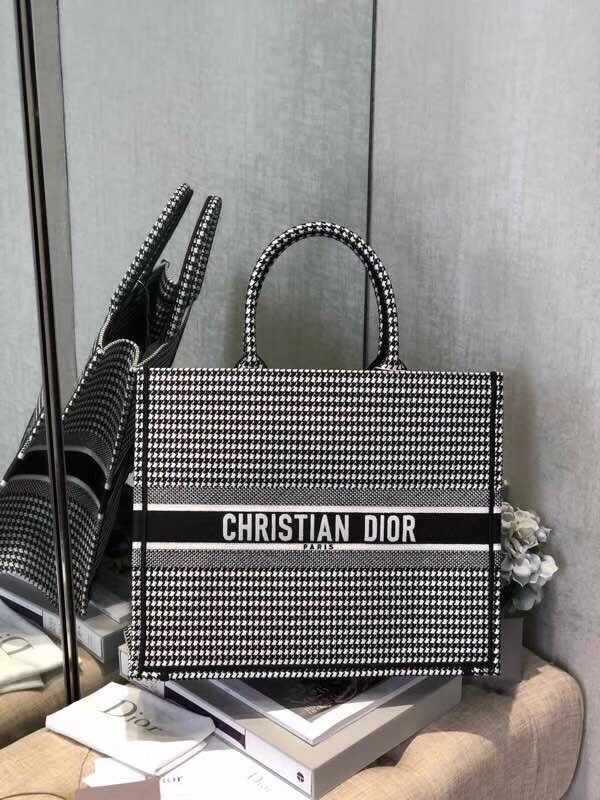 Dior Book Tote Bag In Houndstooth Embroidered Canvas 347