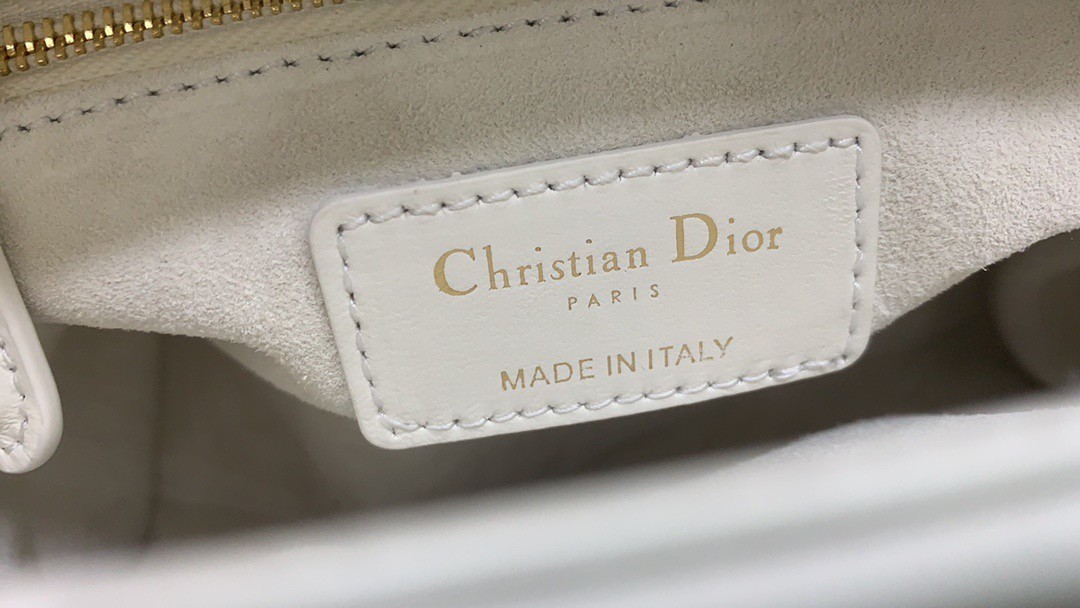 Dior Mini Lady Dior Bag In White Lambskin with Star Embroidery 800