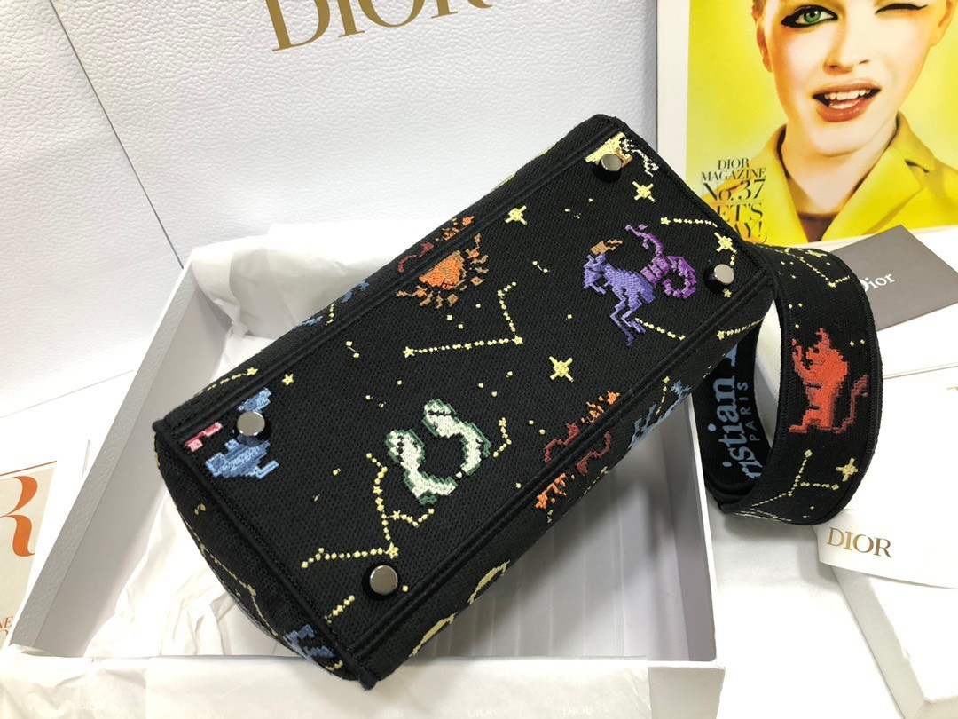 Dior Medium Lady D-Lite Bag In Black Pixel Zodiac Embroidery 513