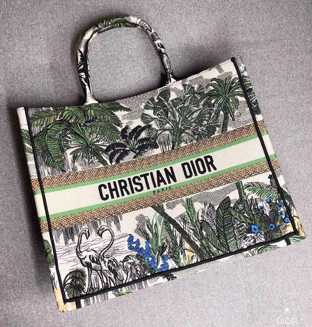 Dior Book Tote Bag In Green Toile De Jouy Tropicalia 151