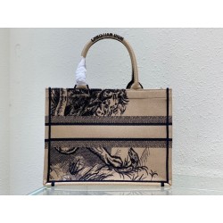 Dior Medium Book Tote Bag In Macro Toile de Jouy Tiger Embroidery  897