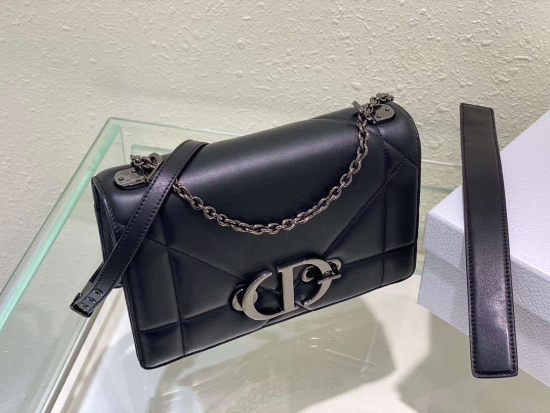 Dior 30 Montaigne Chain Bag With Handle In Black Lambskin 061