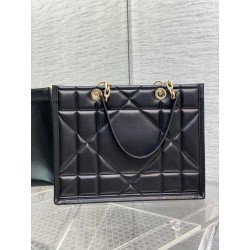 Dior Medium Essential Tote Bag In Black Archicannage Calfskin 269