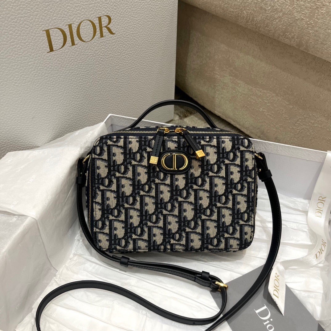 Dior 30 Montaigne Box Bag In Blue Dior Oblique Jacquard 461