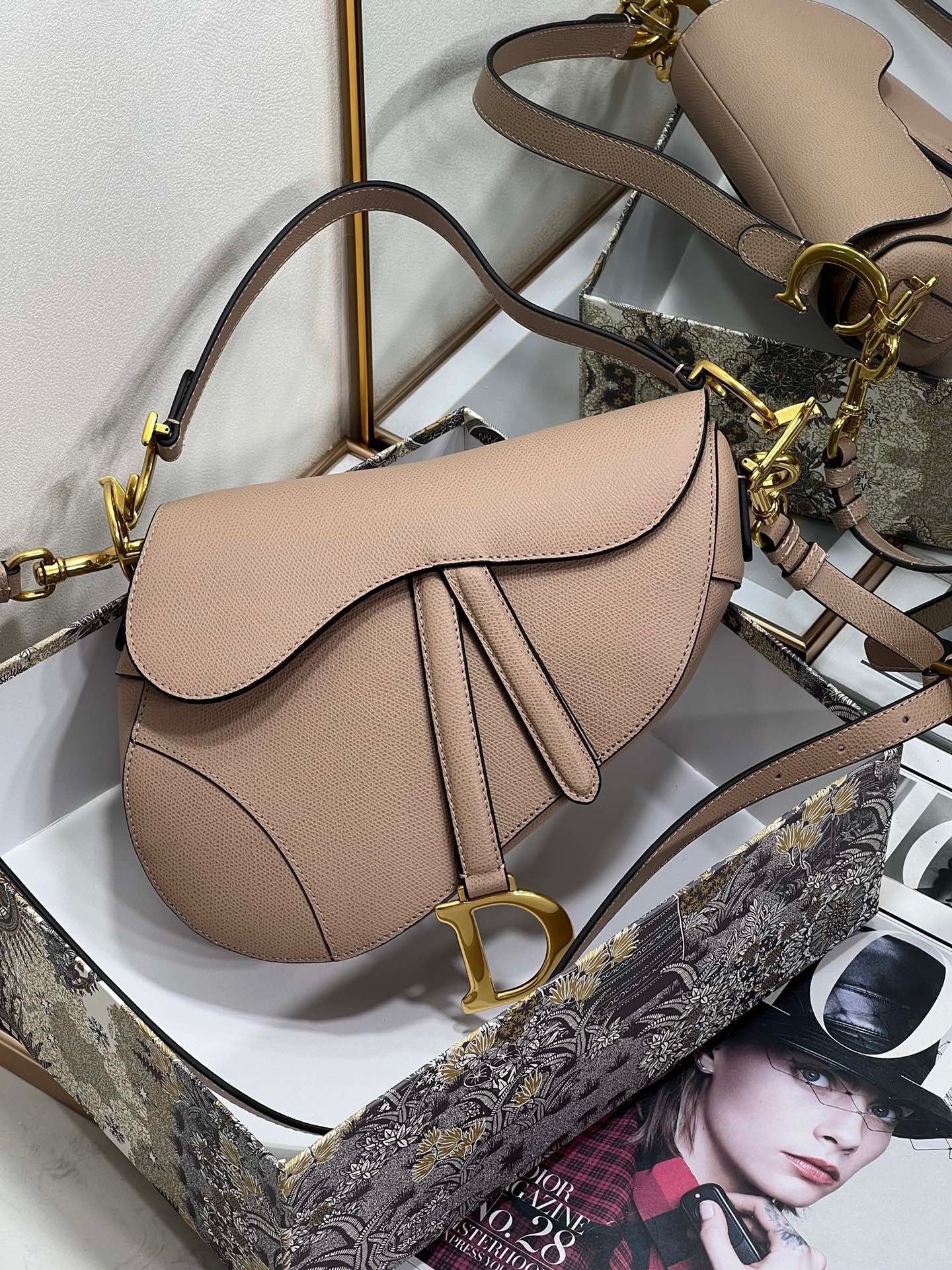 Dior Saddle Bag with Strap in Warm Taupe Grained Calfskin 804