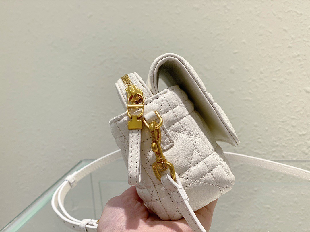 Dior Caro Pouch In White Cannage Calfskin 525