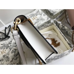 Dior Saddle Pouch In White Grained Calskin  462