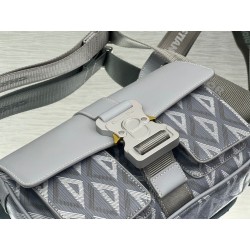 Dior Hit the Road Messenger Bag In Gray CD Diamond Canvas 813