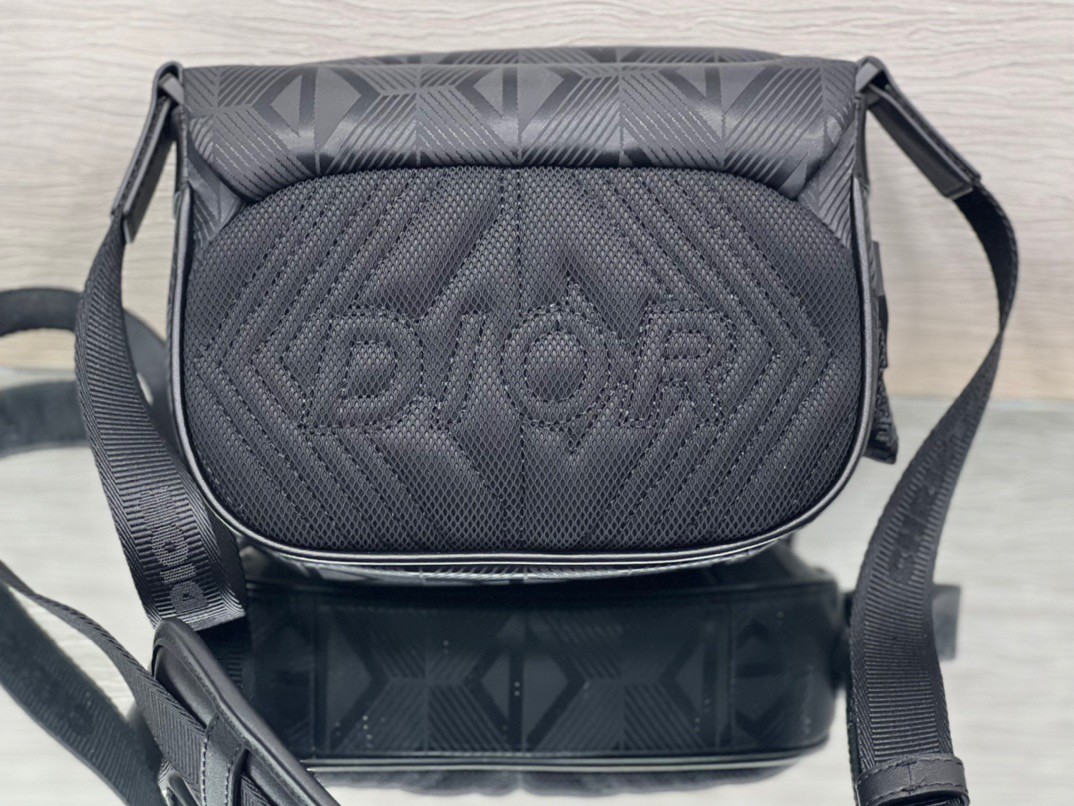 Dior Explorer Pouch In Black CD Diamond Mirage Ski Capsule Nylon 881