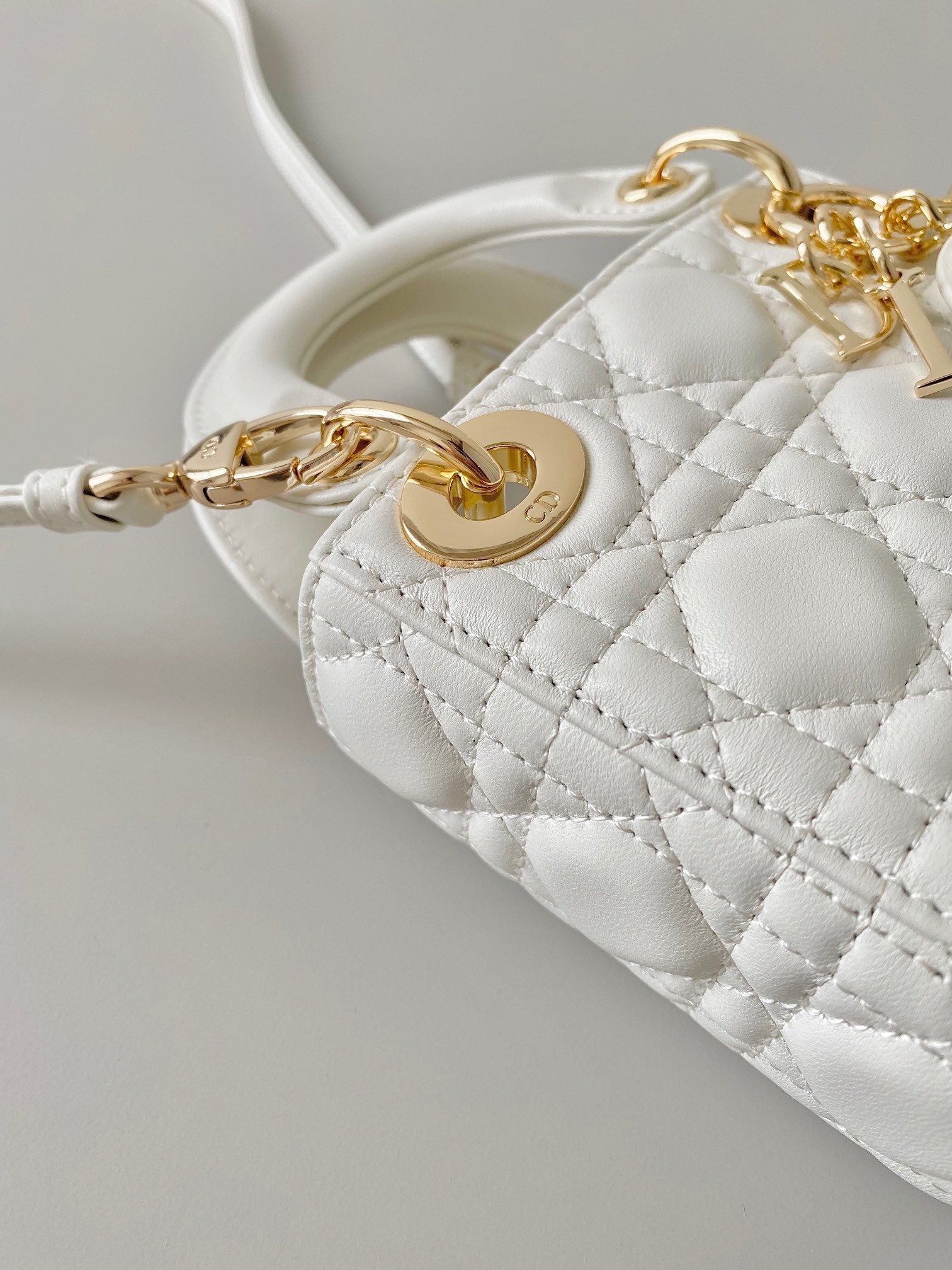 Dior Lady Dior Micro Bag In White Cannage Lambskin 995