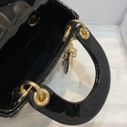 Dior Lady Dior Micro Bag In Black Patent Cannage Calfskin 095