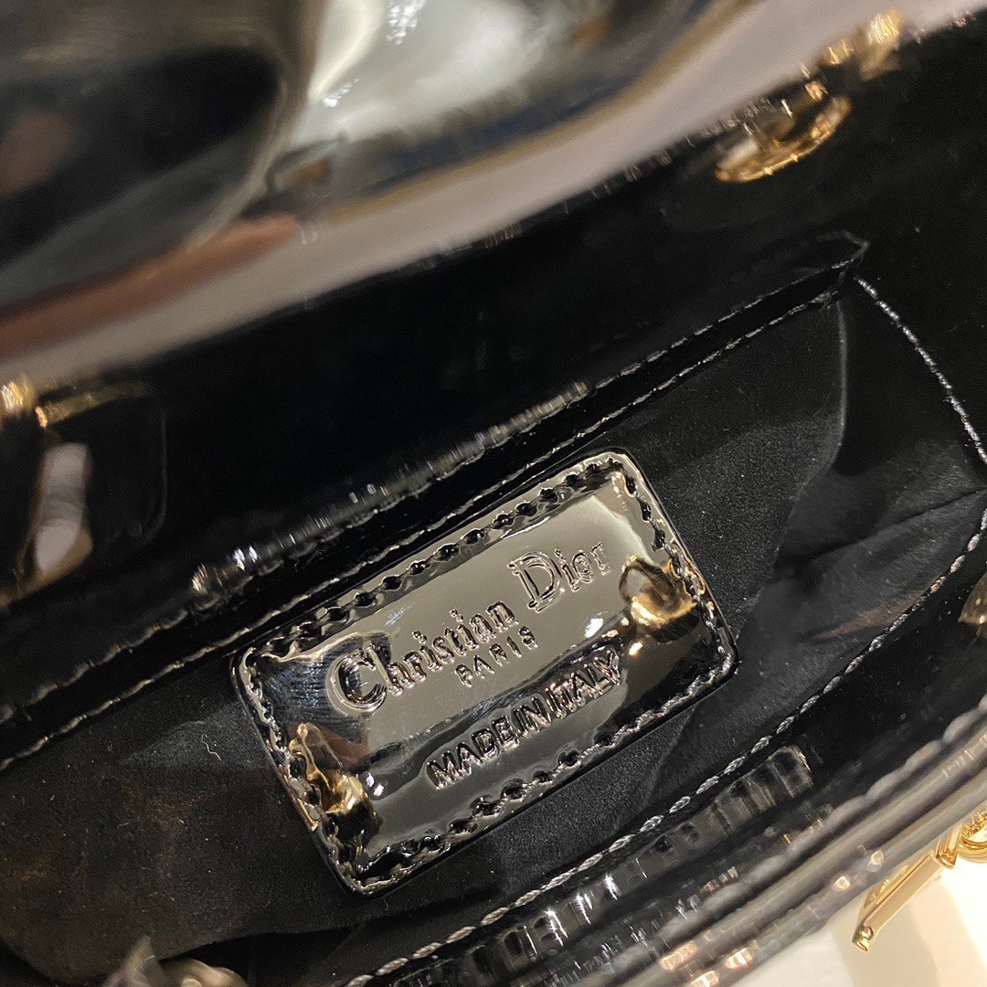 Dior Lady Dior Micro Bag In Black Patent Cannage Calfskin 095