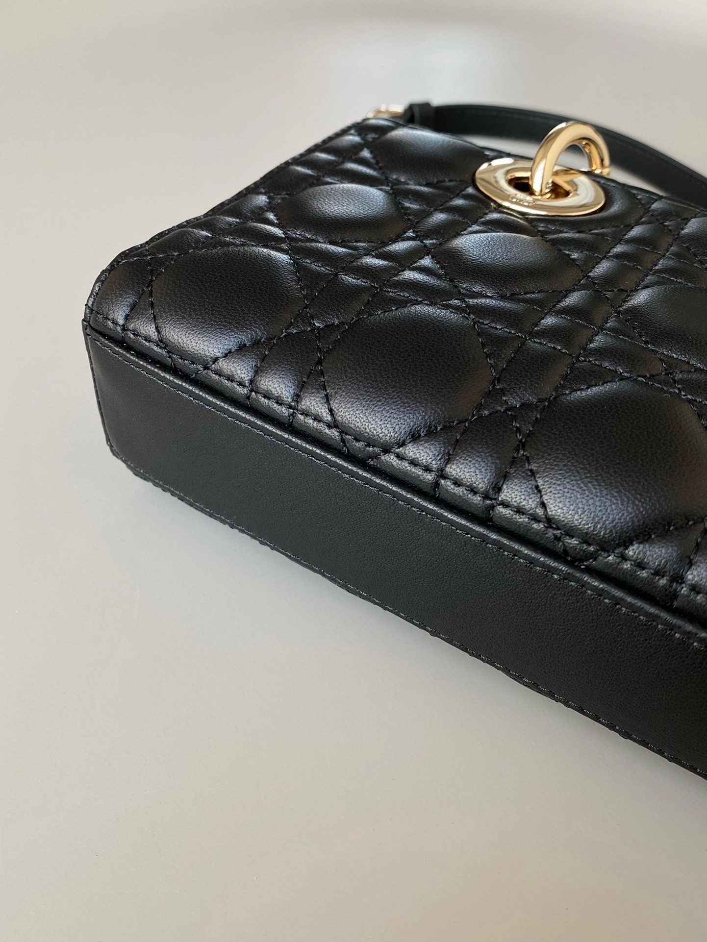 Dior Lady D-Joy Small Bag In Black Cannage Lambskin 285