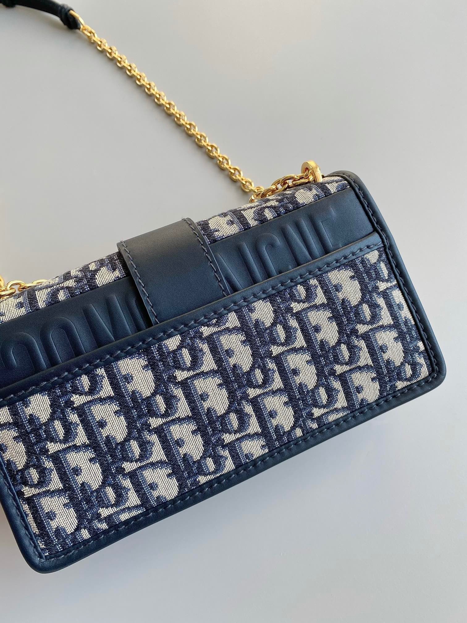 Dior 30 Montaigne East-West Bag with Chain in Blue Oblique Jacquard 527