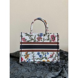 Dior Medium Book Tote Bag In White Dior Petites Fleurs Embroidery 656