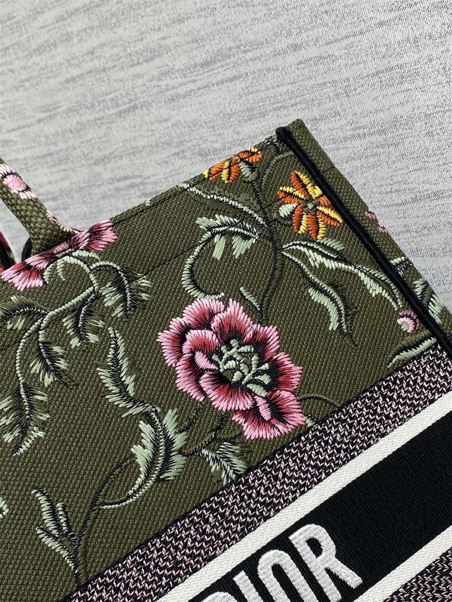 Dior Large Book Tote Bag In Green Dior Petites Fleurs Embroidery 746