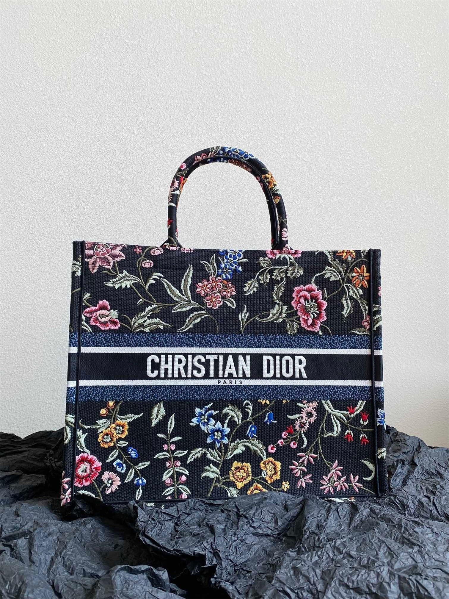 Dior Large Book Tote Bag In Black Dior Petites Fleurs Embroidery 763