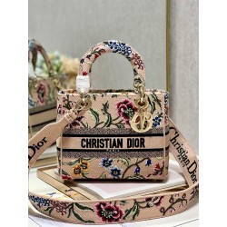 Dior Lady D-Lite Medium Bag In Beige Raffia Embroidered with Dior Petites Fleurs 685