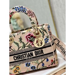 Dior Lady D-Lite Medium Bag In Beige Raffia Embroidered with Dior Petites Fleurs 685