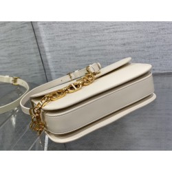 Dior 30 Montaigne Avenue Bag In White Box Calfskin 130