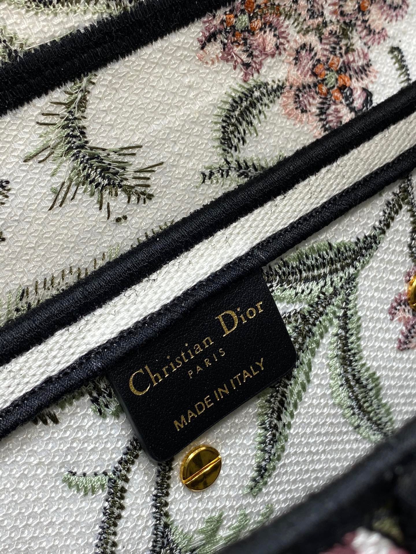 Dior Saddle Bag In White Multicolor Dior Petites Fleurs Embroidery 141