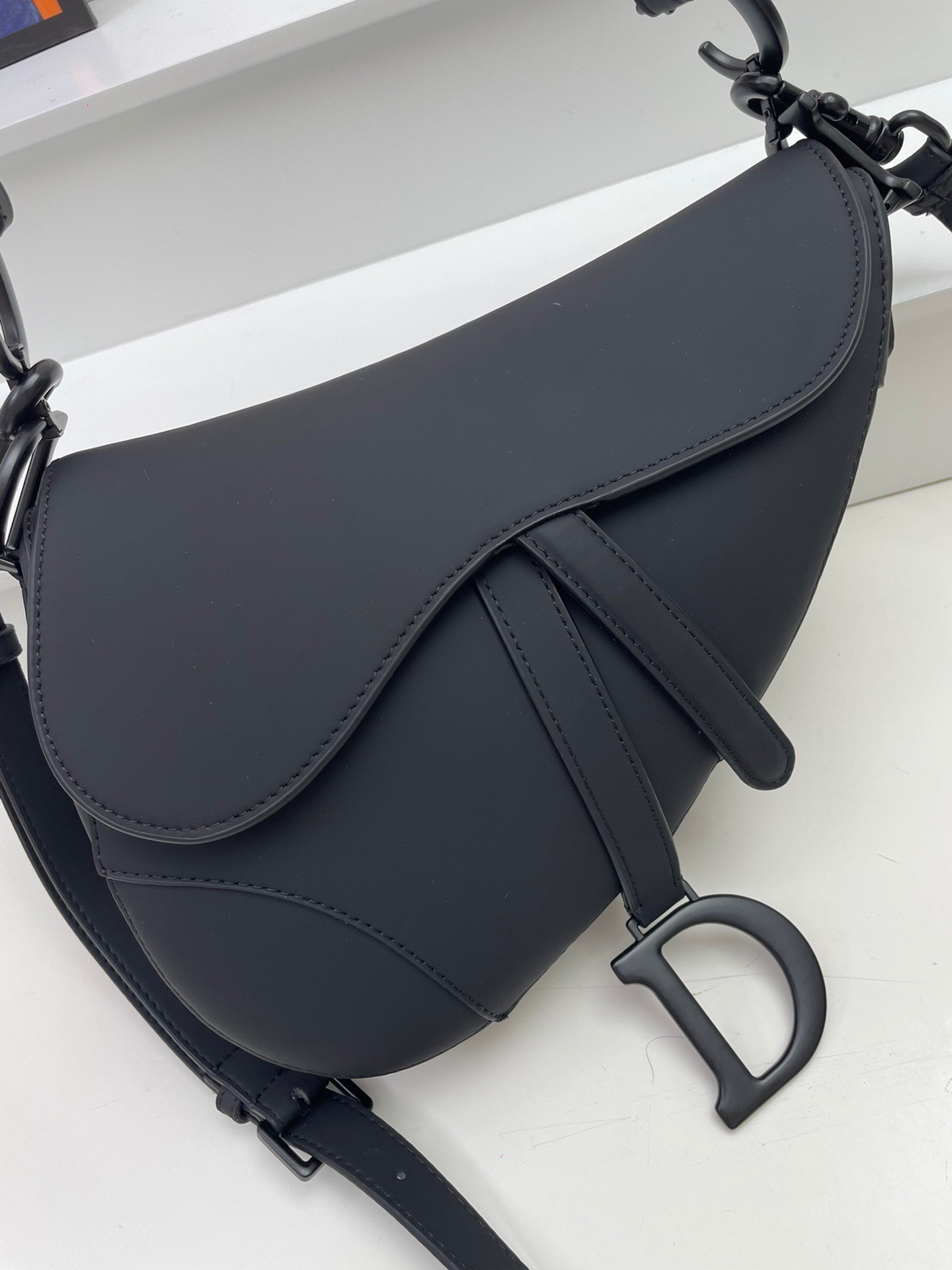 Dior Saddle Bag with Strap in Black Ultramatte Calfskin 170