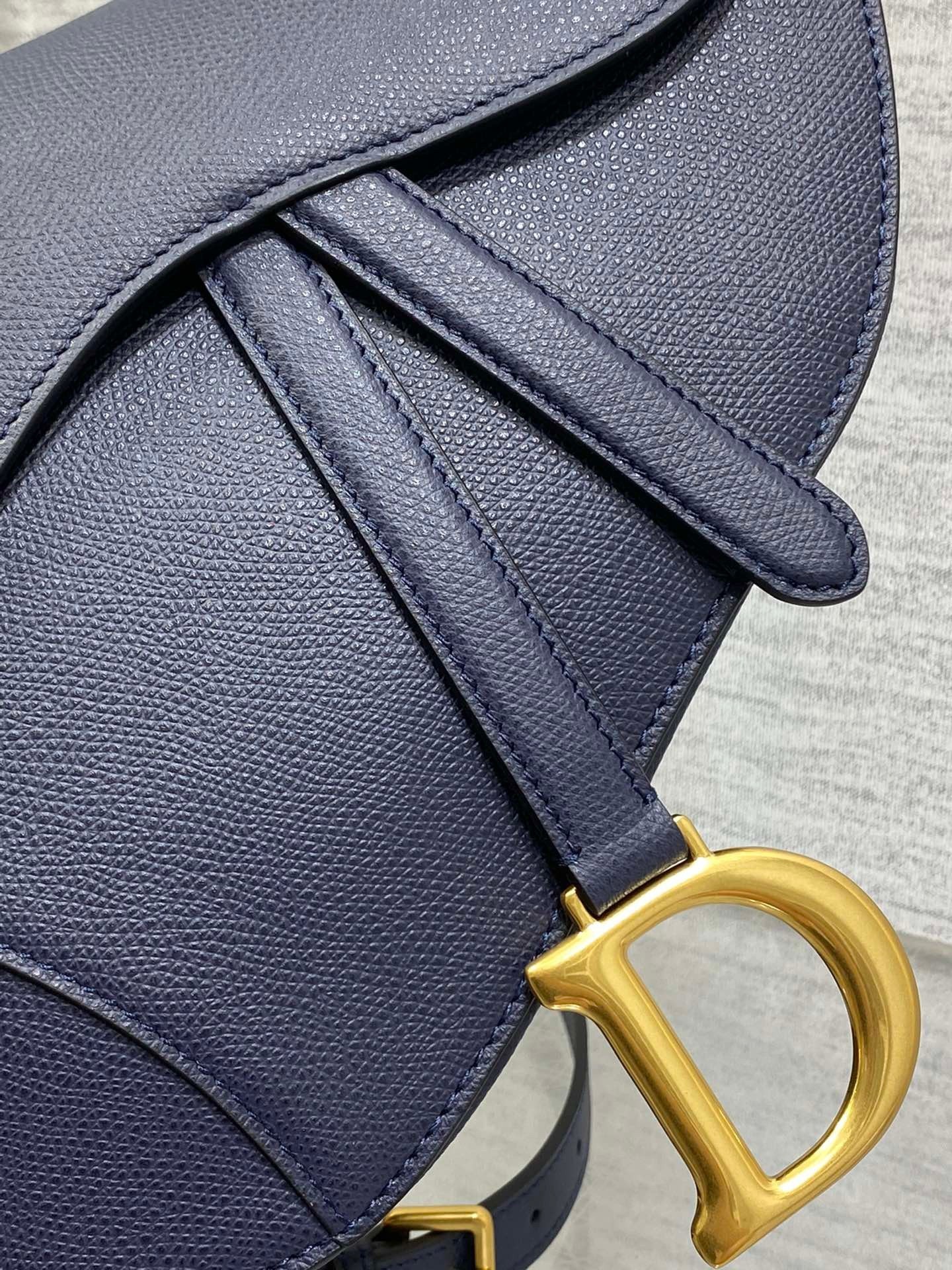 Dior Saddle Bag with Strap in Indigo Blue Grained Calfskin 647