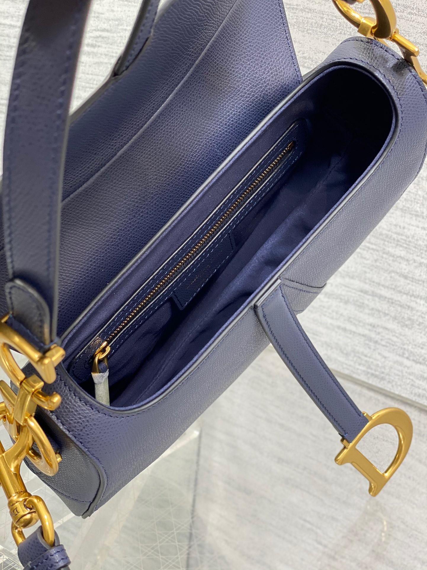 Dior Saddle Bag with Strap in Indigo Blue Grained Calfskin 647