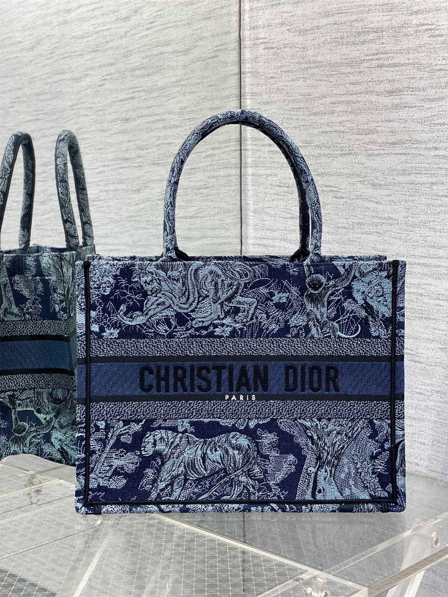 Dior Medium Book Tote Bag In Denim Blue Toile de Jouy Embroidery 735