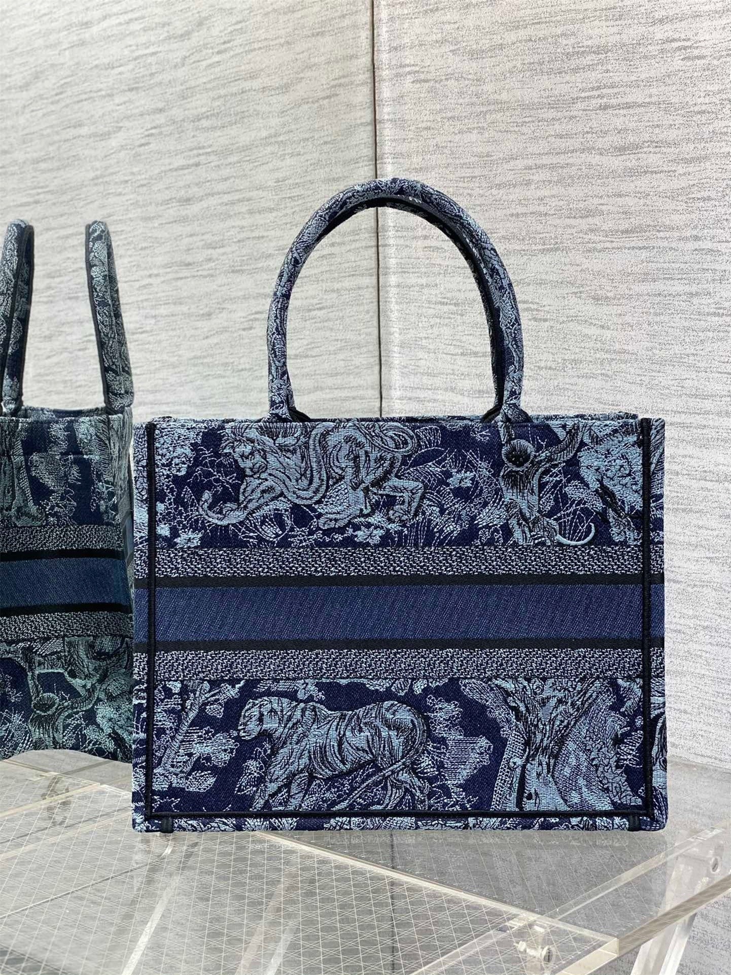 Dior Medium Book Tote Bag In Denim Blue Toile de Jouy Embroidery 735