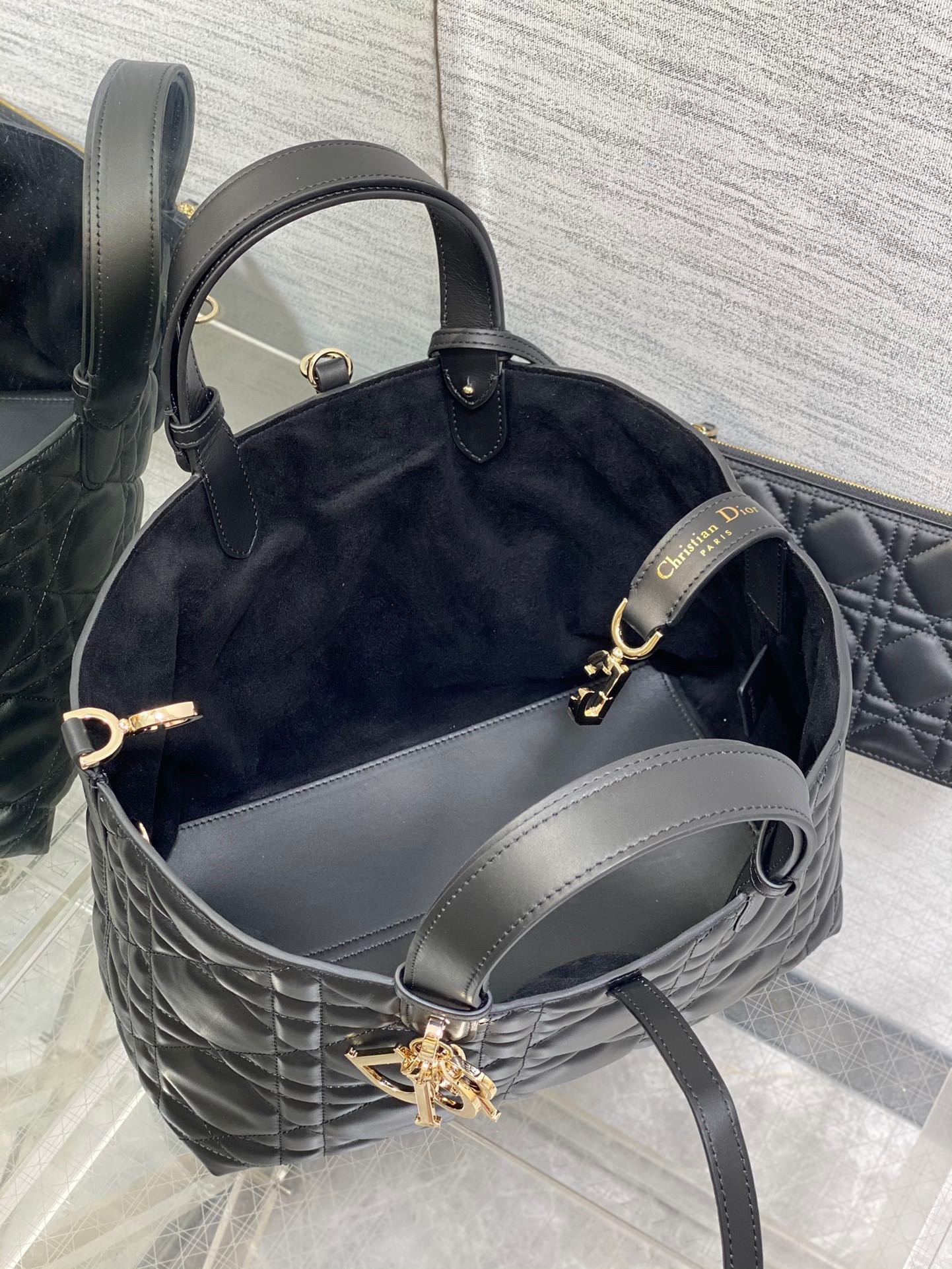 Dior Toujours Medium Bag in Black Macrocannage Calfskin 862