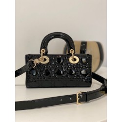 Dior Lady D-Joy Small Bag in Black Patent Calfskin 045