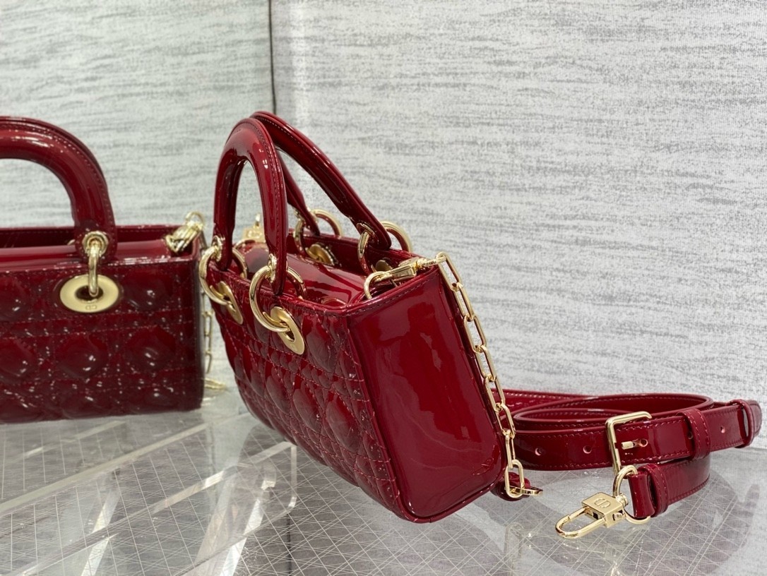 Dior Lady D-Joy Small Bag in Red Patent Calfskin 068