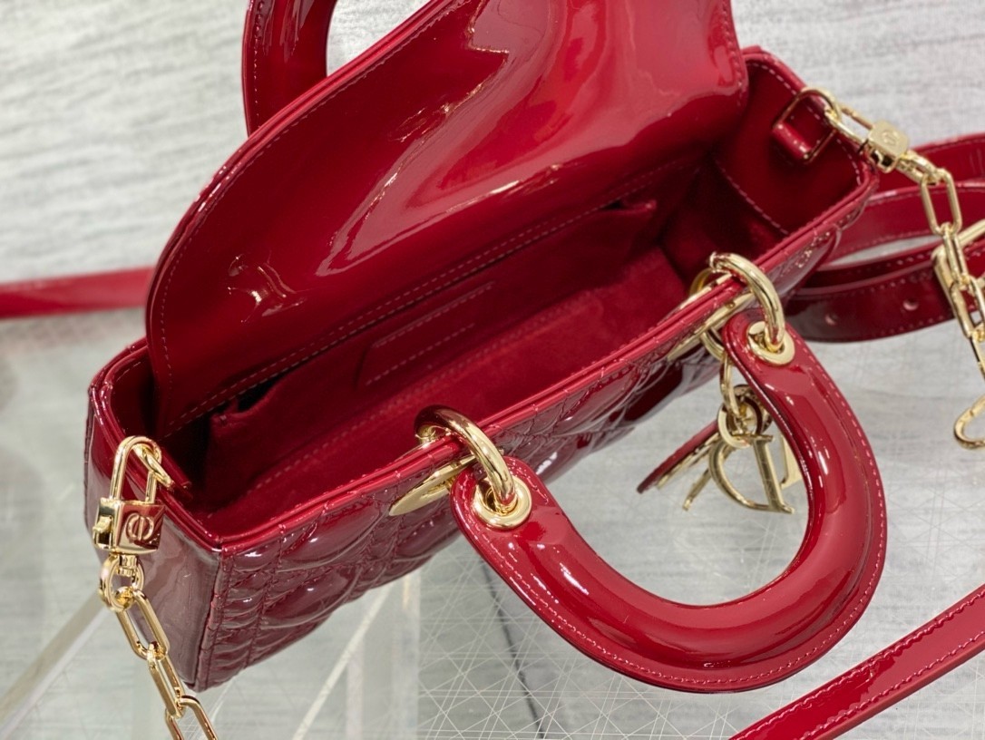 Dior Lady D-Joy Small Bag in Red Patent Calfskin 068