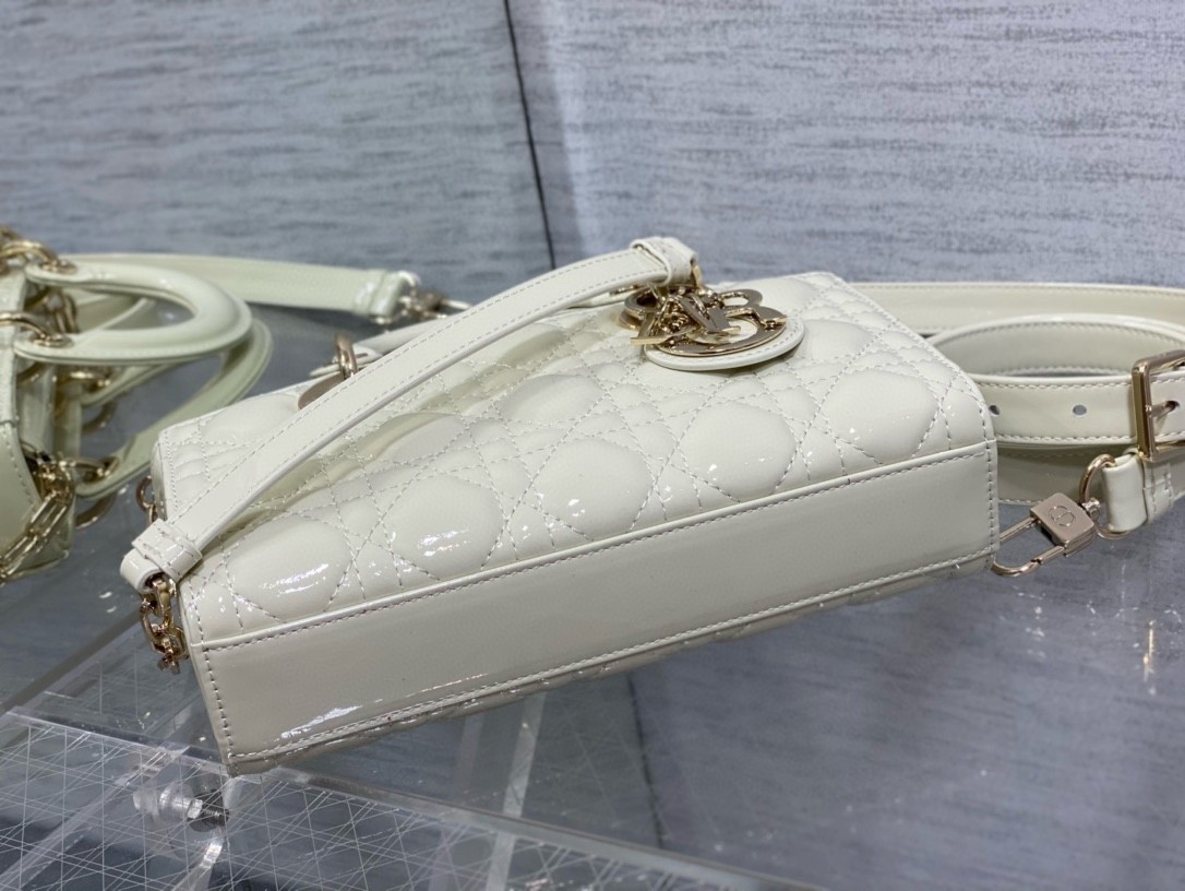 Dior Lady D-Joy Small Bag in White Patent Calfskin 099