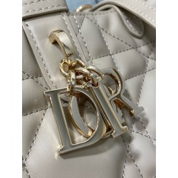 Dior Toujours Medium Bag in Beige Macrocannage Calfskin 116